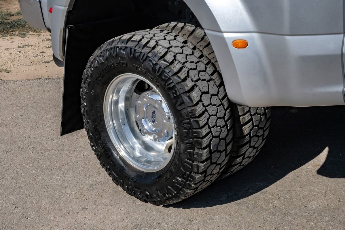 Used 2019 Ford F350 Lariat w/ Lariat Value Package image 62