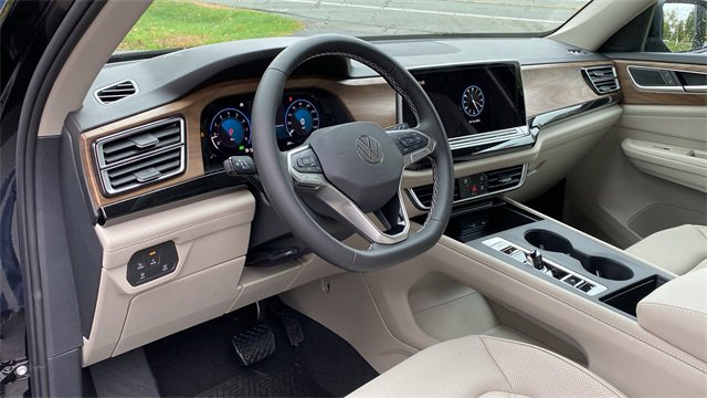 New 2026 Volkswagen Atlas SE image 11