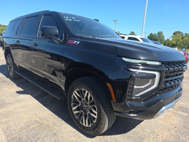 Used 2025 Chevrolet Suburban Z71 w/ Comfort Package