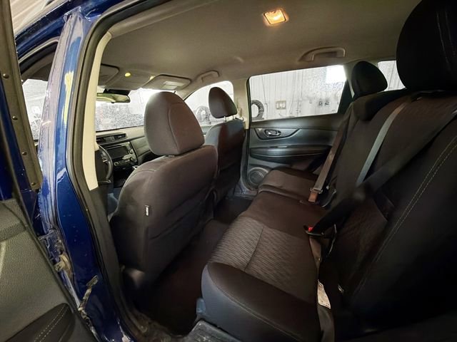 Used 2020 Nissan Rogue SV AWD/4WD image 9