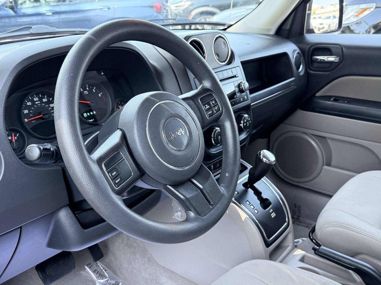 Used 2013 Jeep Patriot Sport w/ PWR Value Group FWD image 9