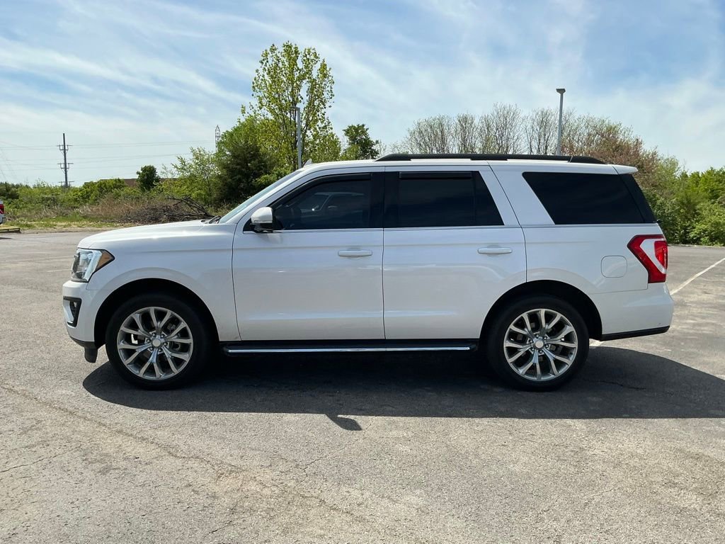 Used 2019 Ford Expedition XLT w/ Equipment Group 202A image 4
