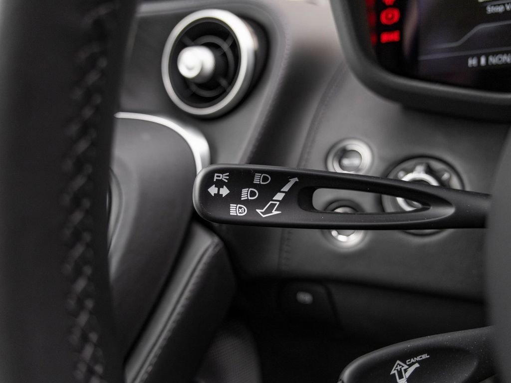 Used 2023 McLaren GT image 14