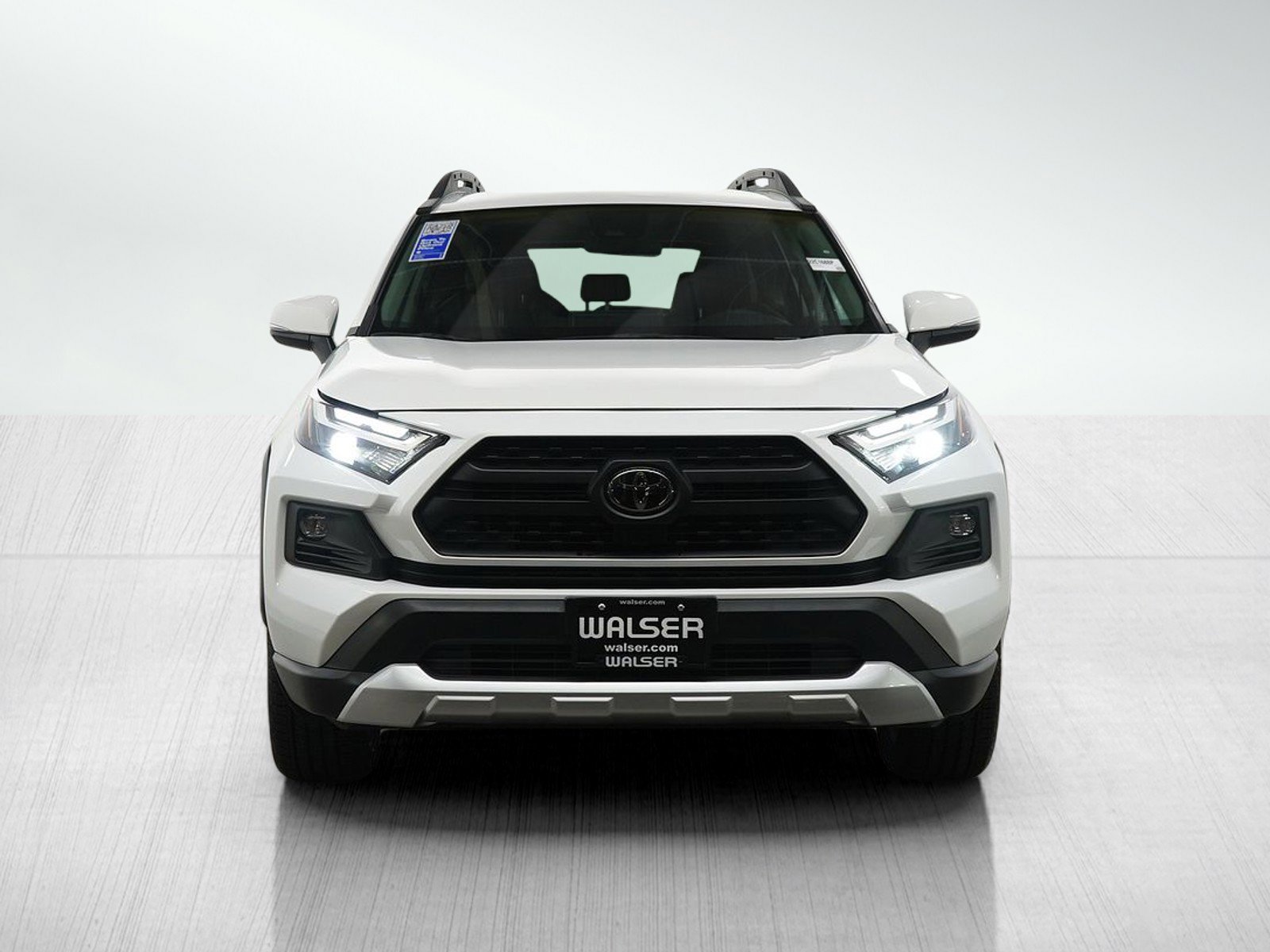 Used 2024 Toyota RAV4 Adventure image 8