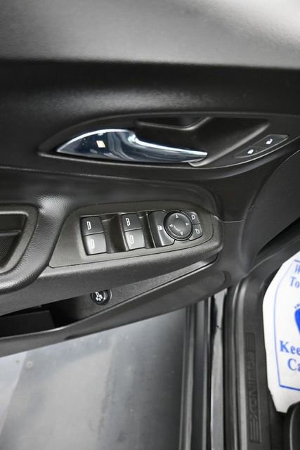 Used 2024 Chevrolet Equinox LT image 12