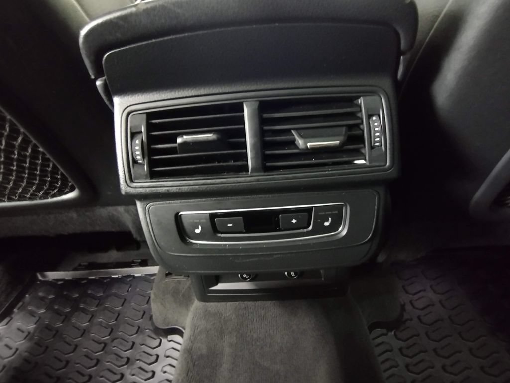 Used 2018 Audi Q7 2.0T Premium Plus w/ Premium Plus Package AWD/4WD image 44