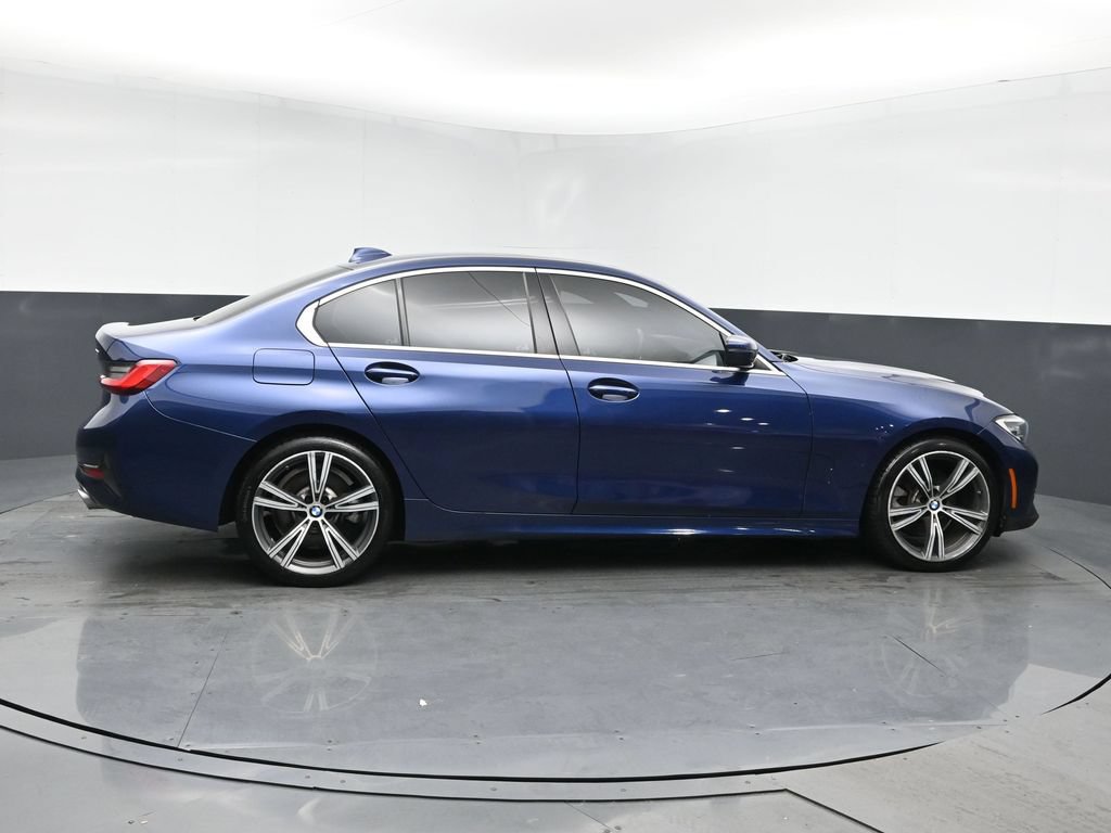 Used 2019 BMW 330i Sedan RWD image 3