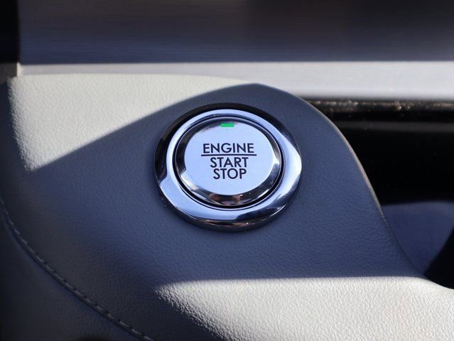 Used 2020 Lincoln Aviator Reserve w/ Equipment Group 201A image 31