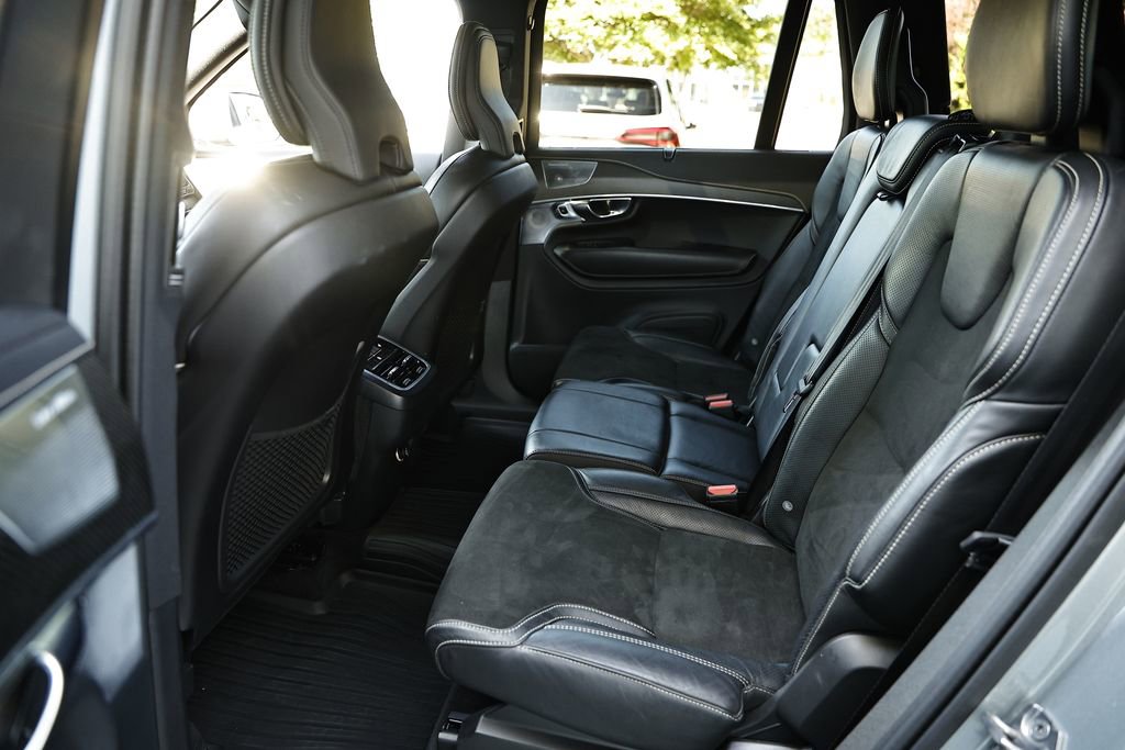 Used 2019 Volvo XC90 T5 R-Design w/ Advanced Package AWD/4WD image 25