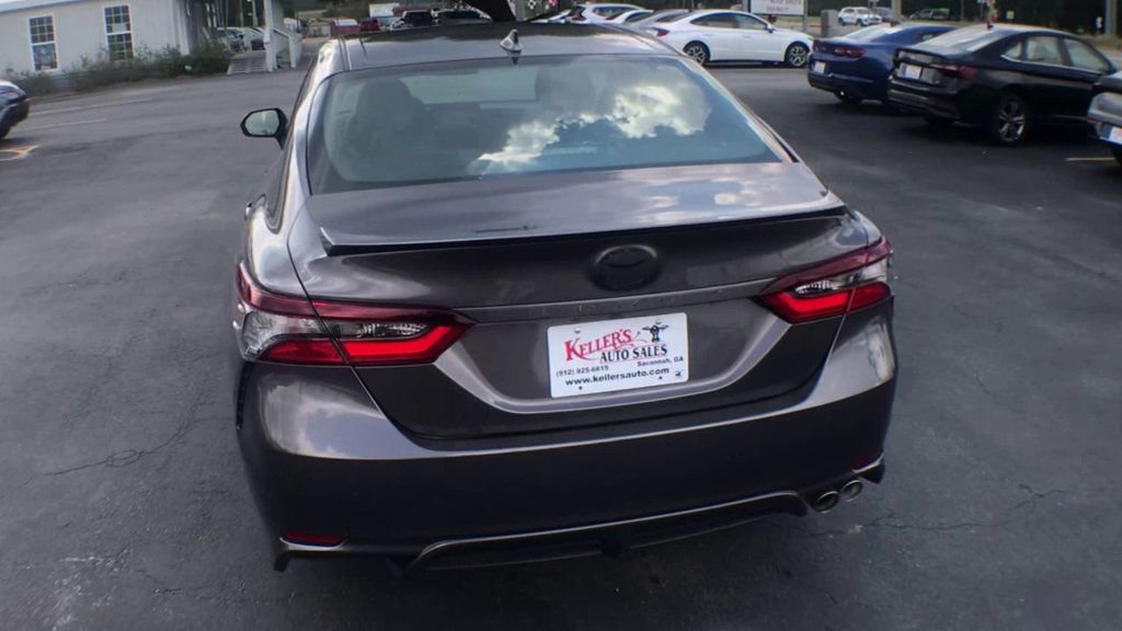 Used 2023 Toyota Camry SE image 7