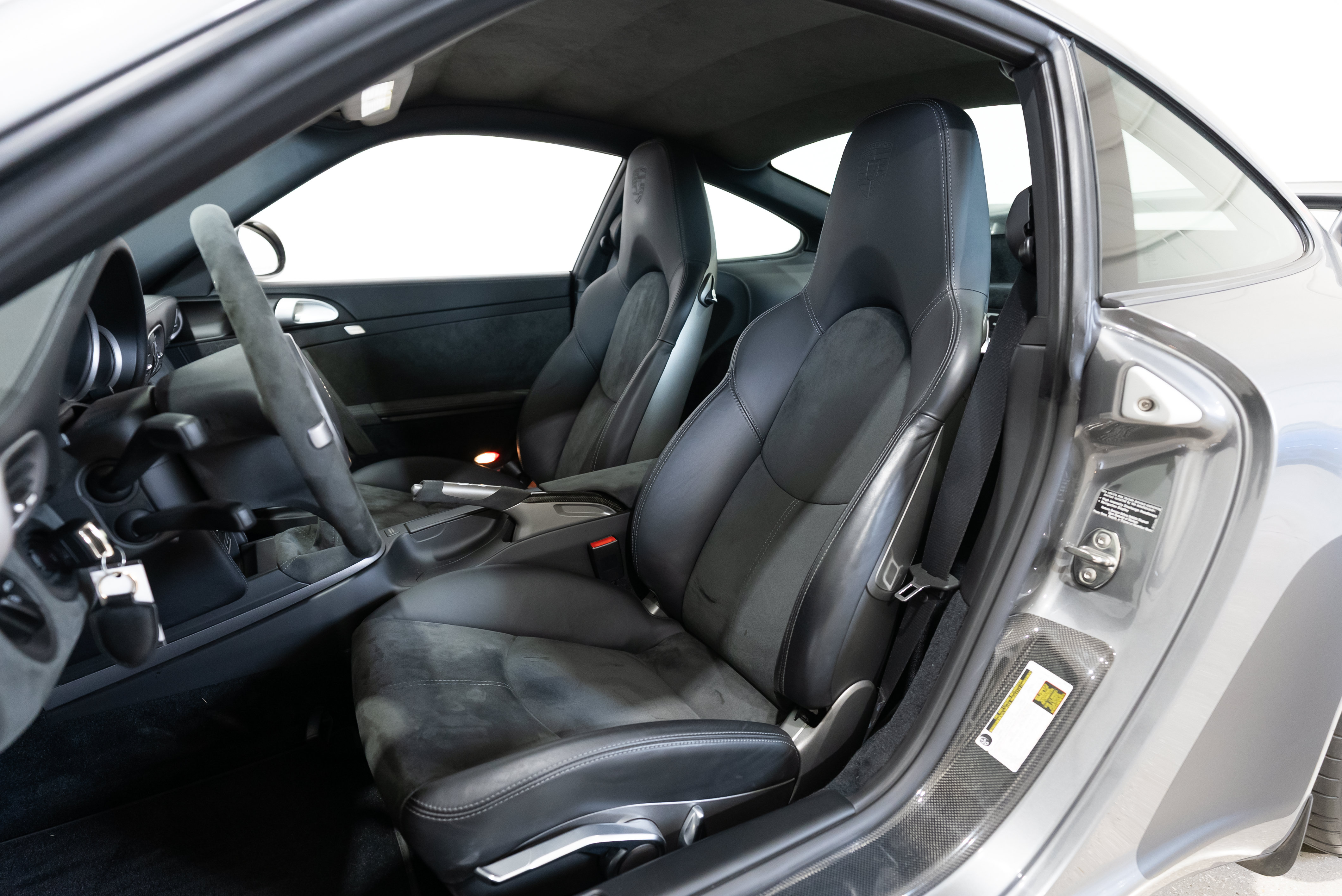 Used 2011 Porsche 911 GT3 RWD image 49