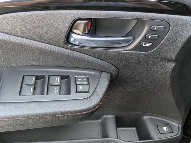 New 2026 Honda Ridgeline Black Edition image 16