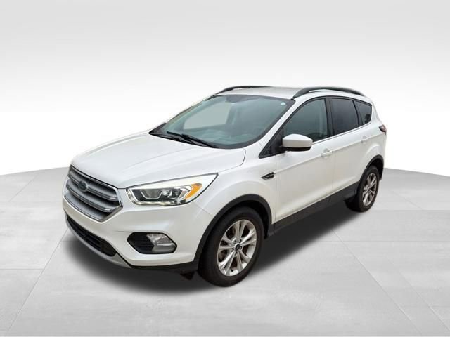 Used 2017 Ford Escape SE w/ Equipment Group 201A FWD image 8