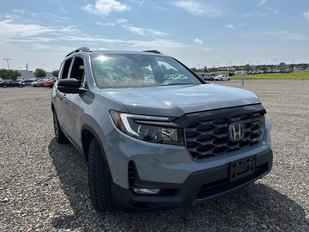 Used 2024 Honda Passport TrailSport image 14