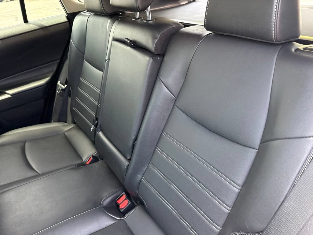 Used 2022 Toyota RAV4 XLE Premium AWD/4WD image 15