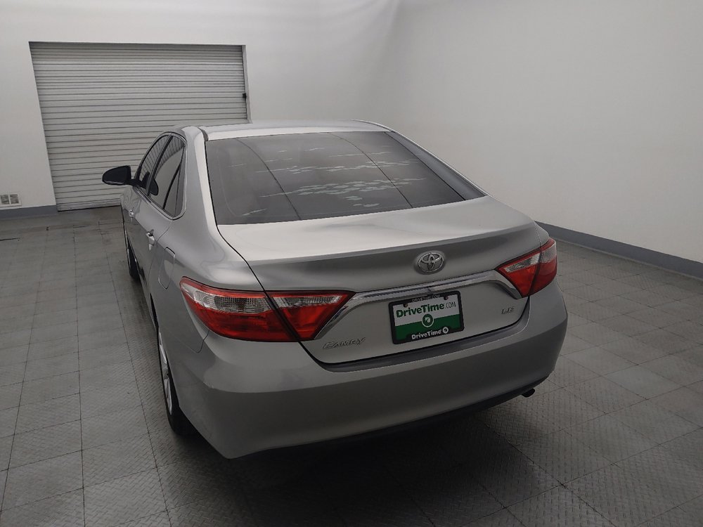Used 2015 Toyota Camry LE FWD image 6