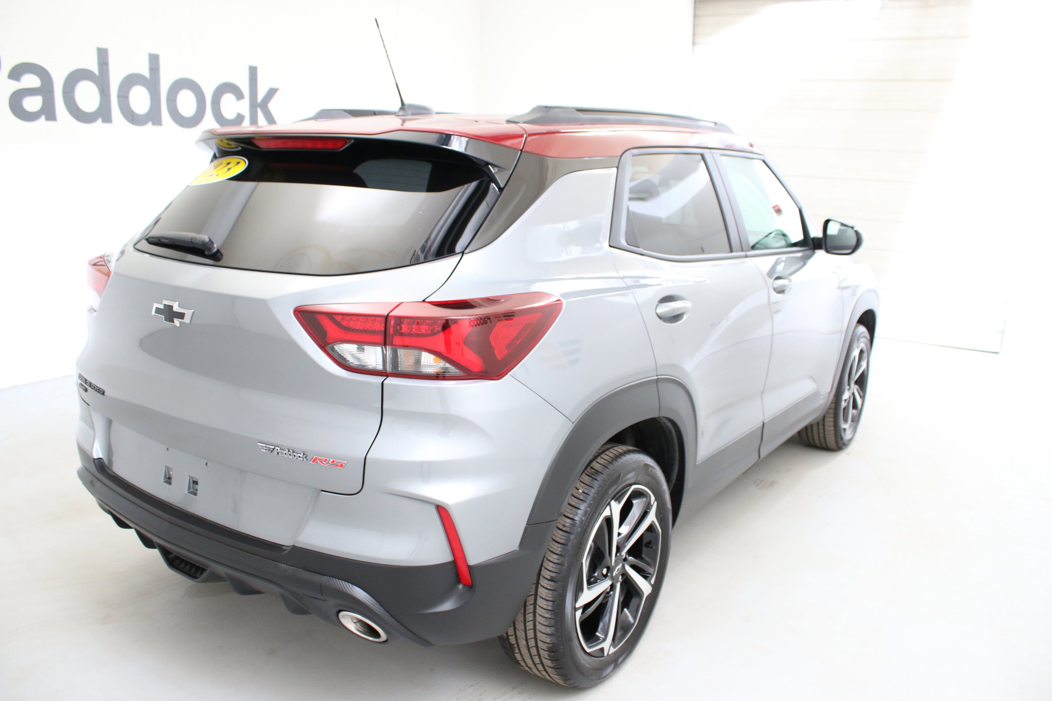 Used 2023 Chevrolet TrailBlazer RS w/ Sun and Liftgate Package image 9