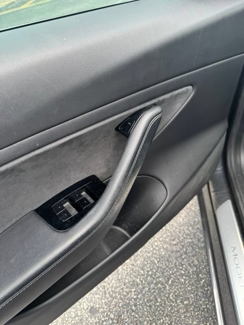 Used 2019 Tesla Model 3 Standard Range Plus RWD image 13