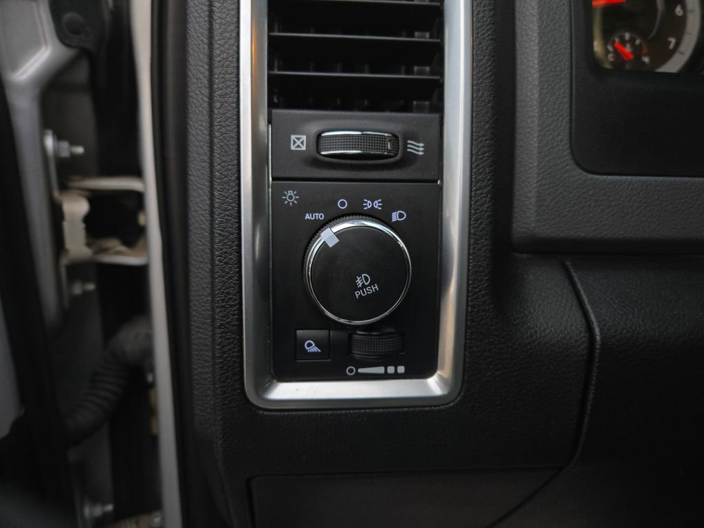 Used 2017 RAM 1500 Outdoorsman image 12