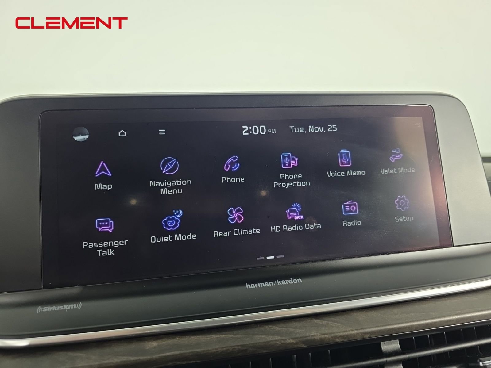 Used 2022 Kia Telluride SX w/ SX Prestige Package image 17