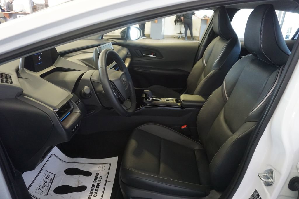 Used 2024 Toyota Prius XLE AWD/4WD image 19