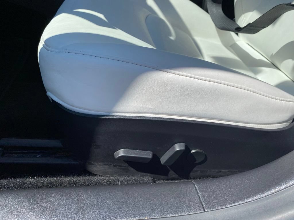 Used 2019 Tesla Model 3 Performance AWD/4WD image 16