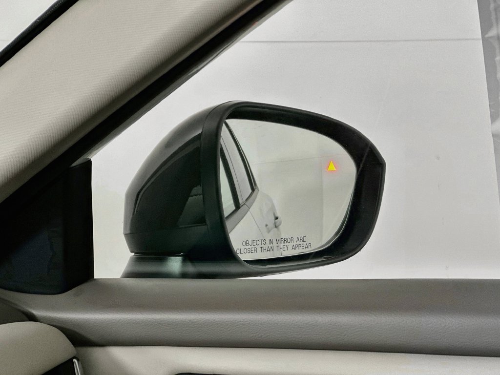 New 2027 Nissan Rogue Dark Armor AWD/4WD image 24