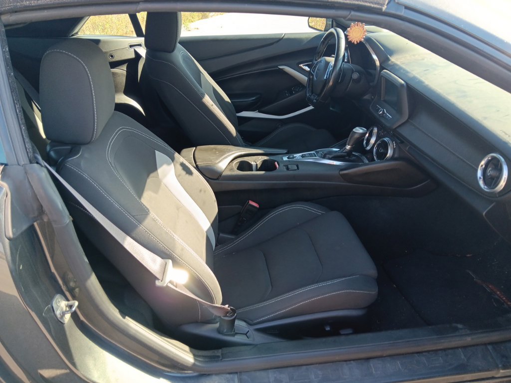 Used 2017 Chevrolet Camaro LT w/ RS Package RWD image 19