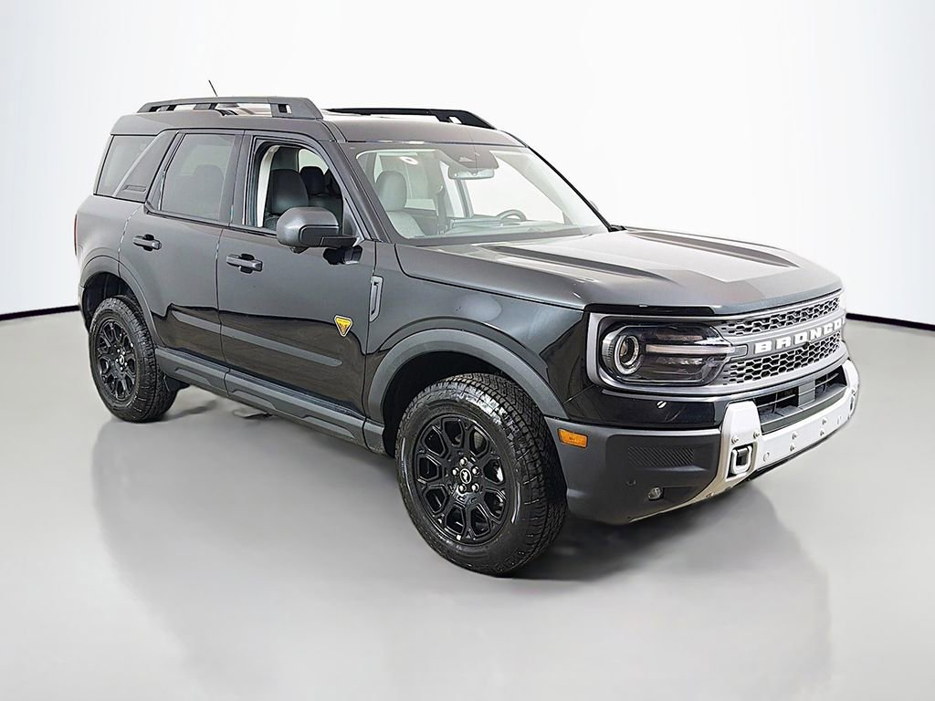 Used 2025 Ford Bronco Sport Badlands image 2