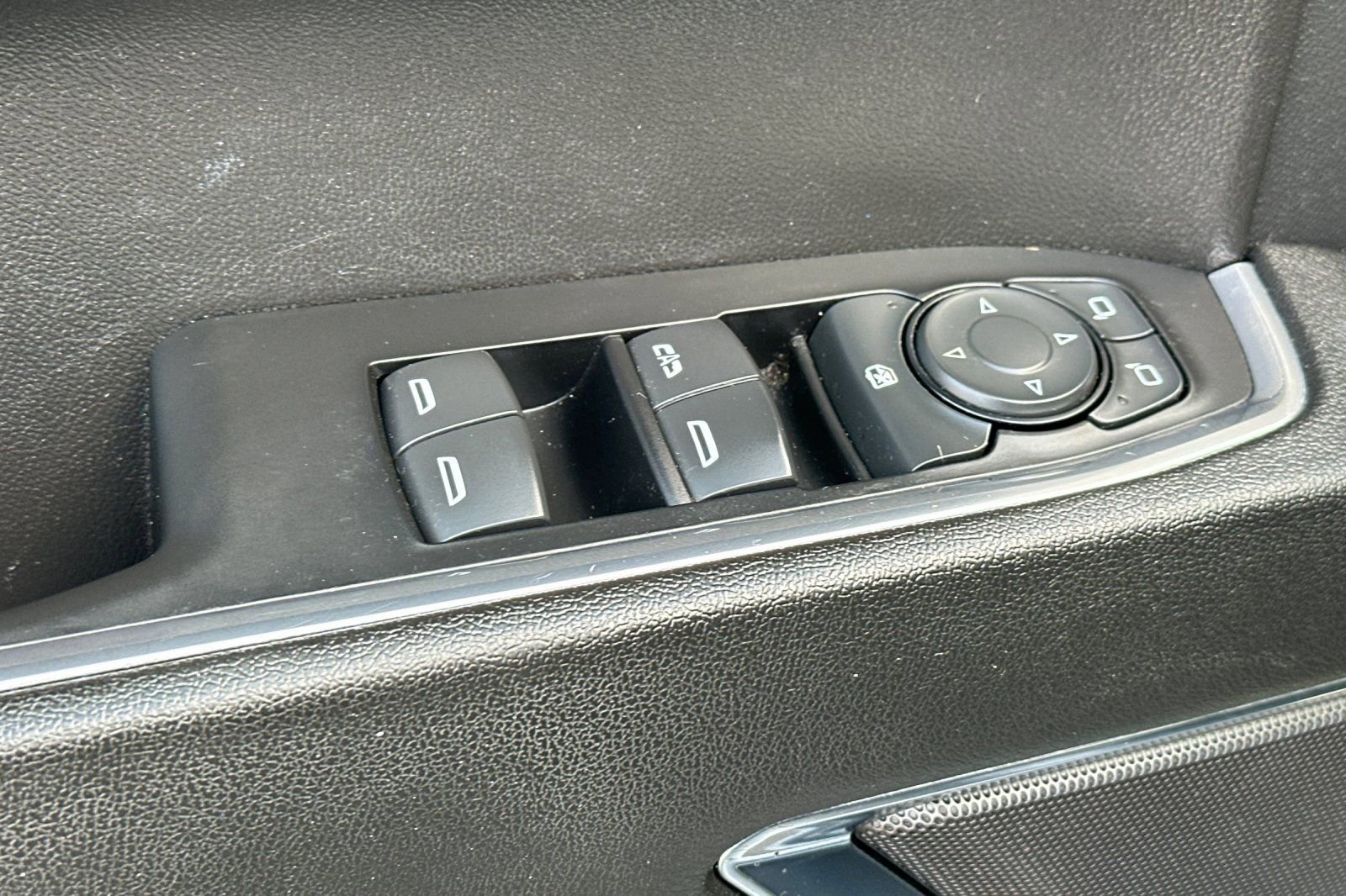 Certified 2024 Chevrolet Silverado 1500 LT w/ Safety Package RWD image 12