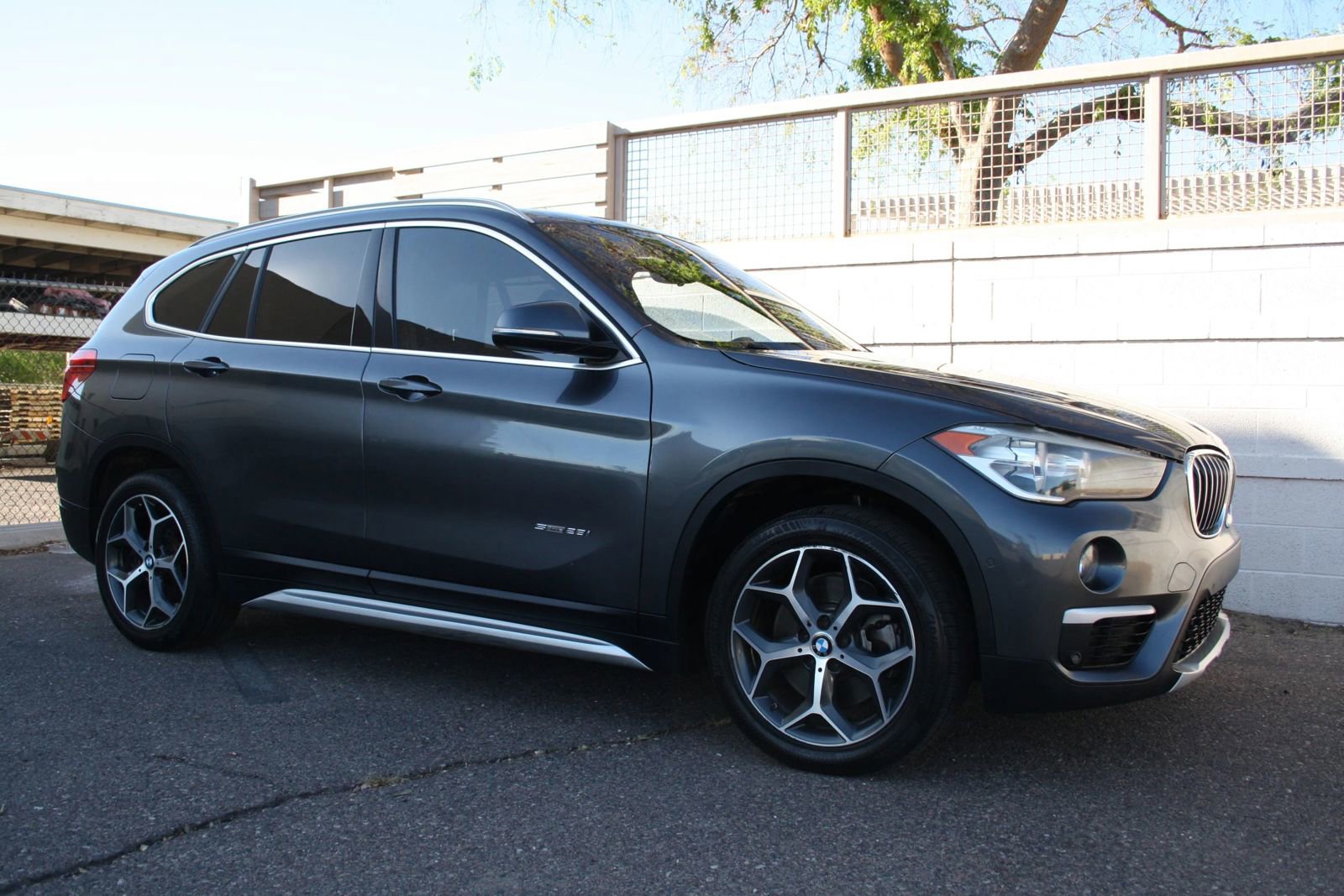 Used 2018 BMW X1 sDrive28i image 3