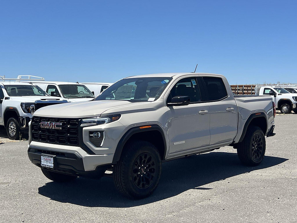 New 2026 GMC Canyon Elevation RWD image 7