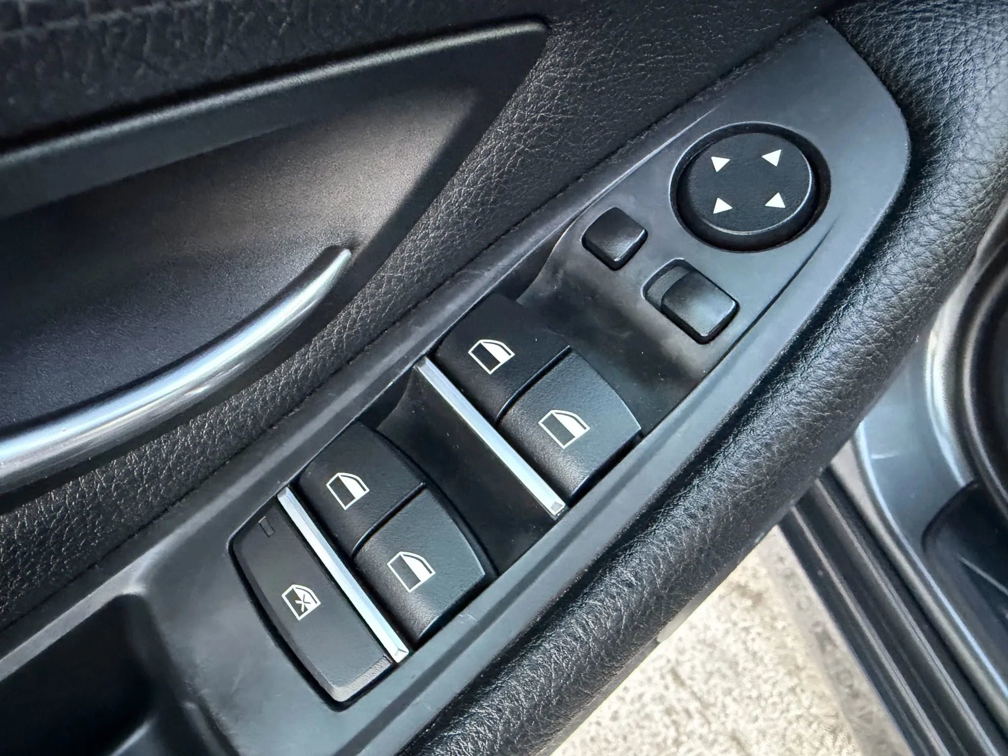 Used 2016 BMW 528i Sedan image 11