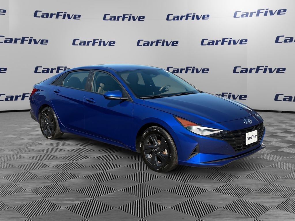 Used 2023 Hyundai Elantra SEL FWD image 7
