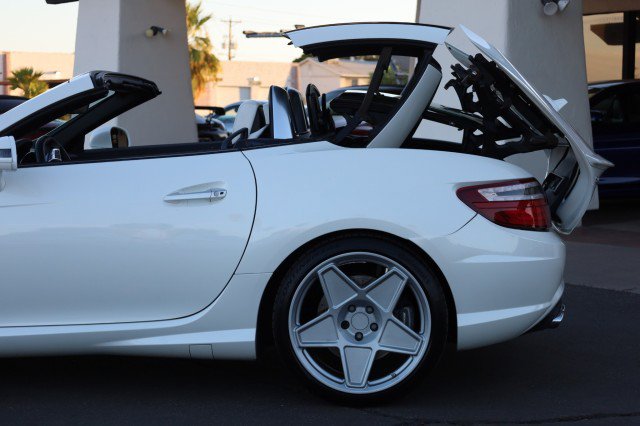 Used 2014 Mercedes-Benz SLK 55 AMG image 57