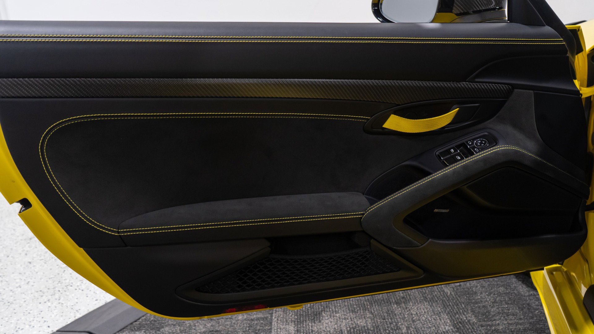 Used 2024 Porsche 718 Boxster Spyder RS image 45