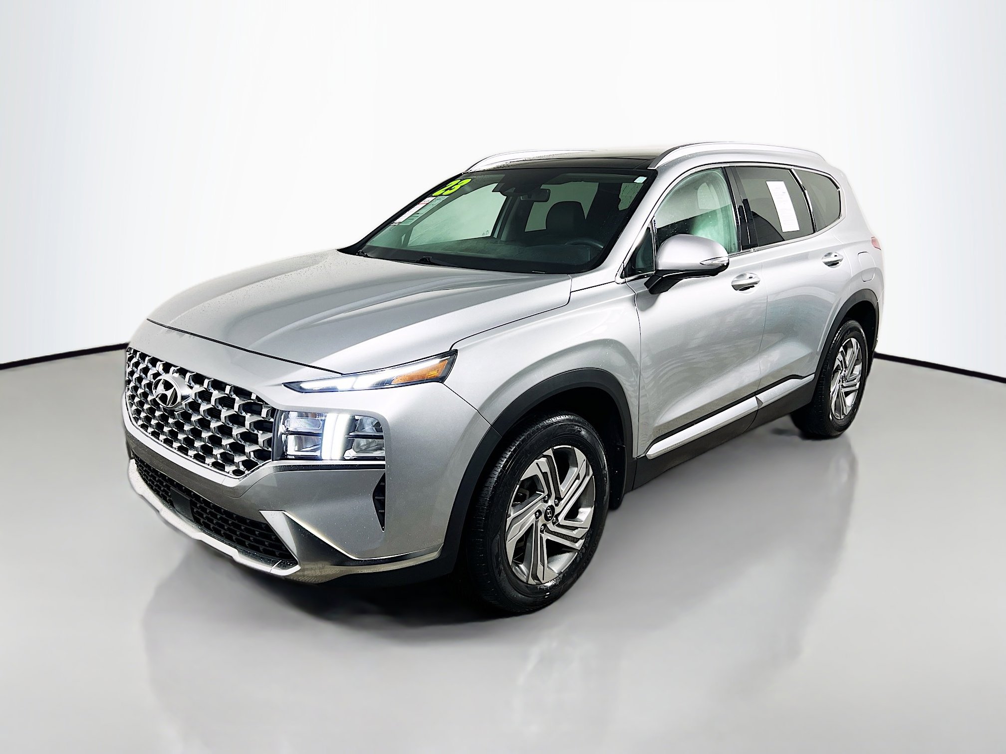 Used 2023 Hyundai Santa Fe SEL w/ Premium Package image 10