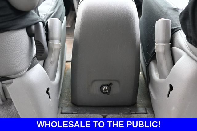Used 2006 Dodge Grand Caravan SXT FWD image 35