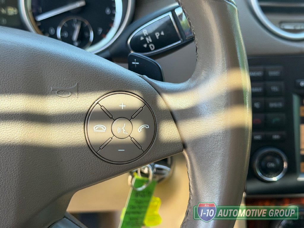 Used 2012 Mercedes-Benz GL 450 4MATIC image 27