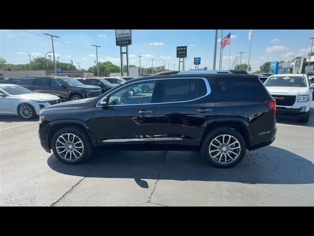 Certified 2023 GMC Acadia Denali w/ Denali Ultimate Package AWD/4WD image 5