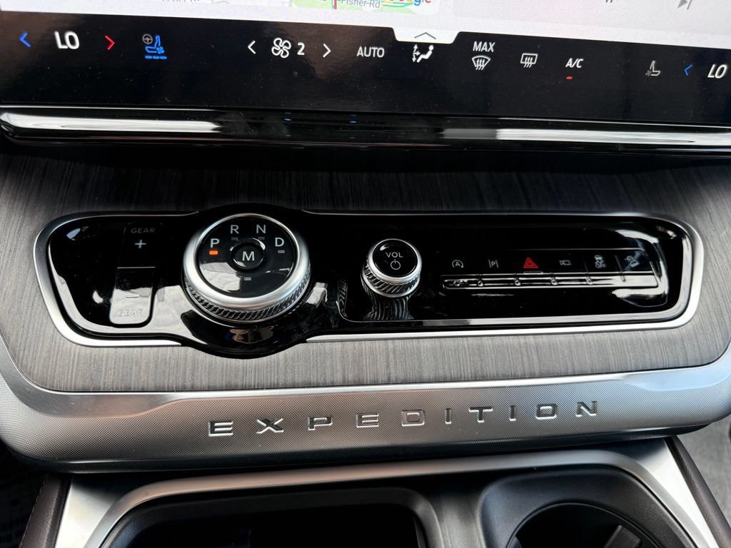 New 2026 Ford Expedition Platinum w/ Platinum Ultimate Package AWD/4WD image 27