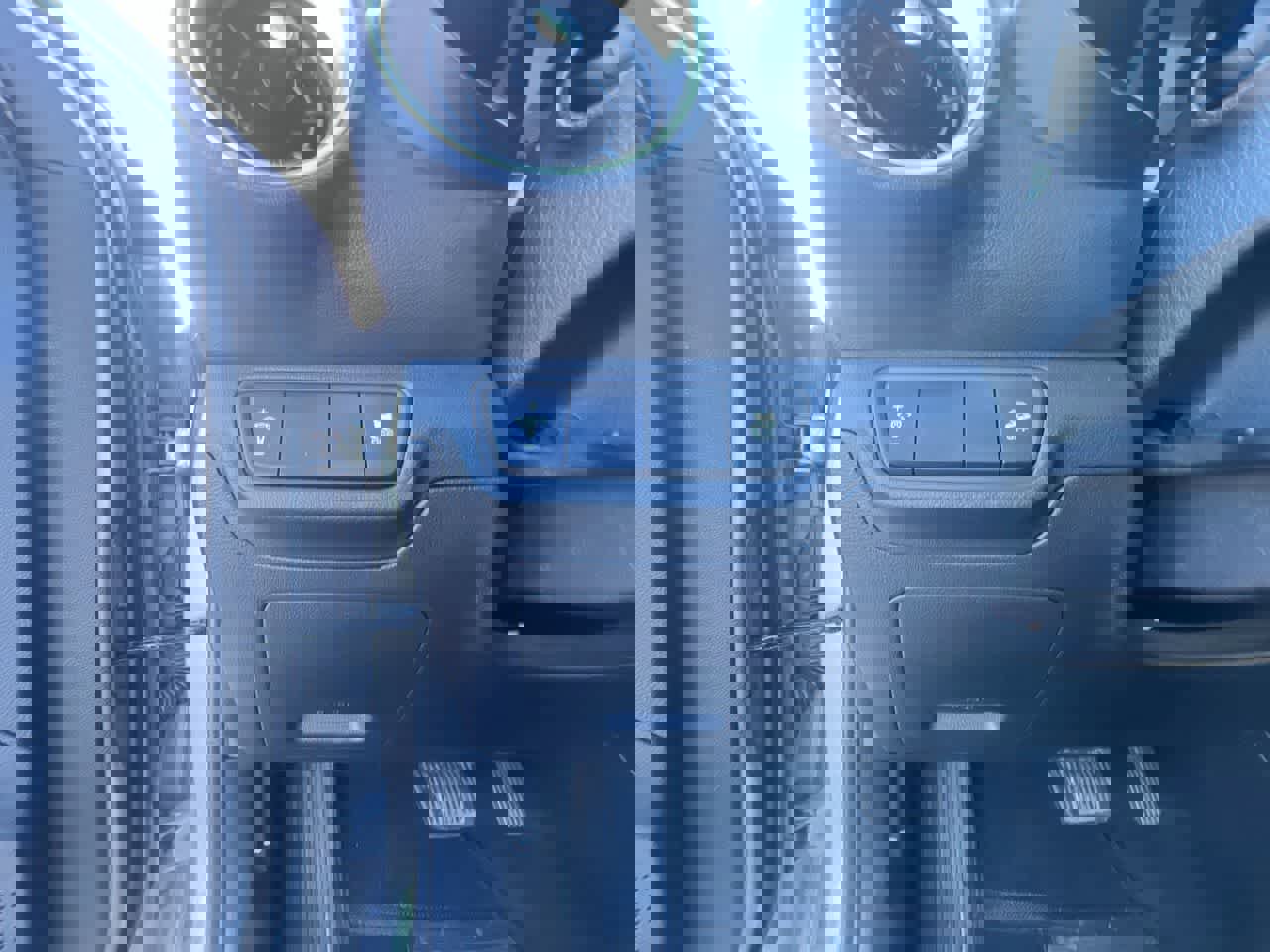 Used 2024 Kia Forte LXS image 18