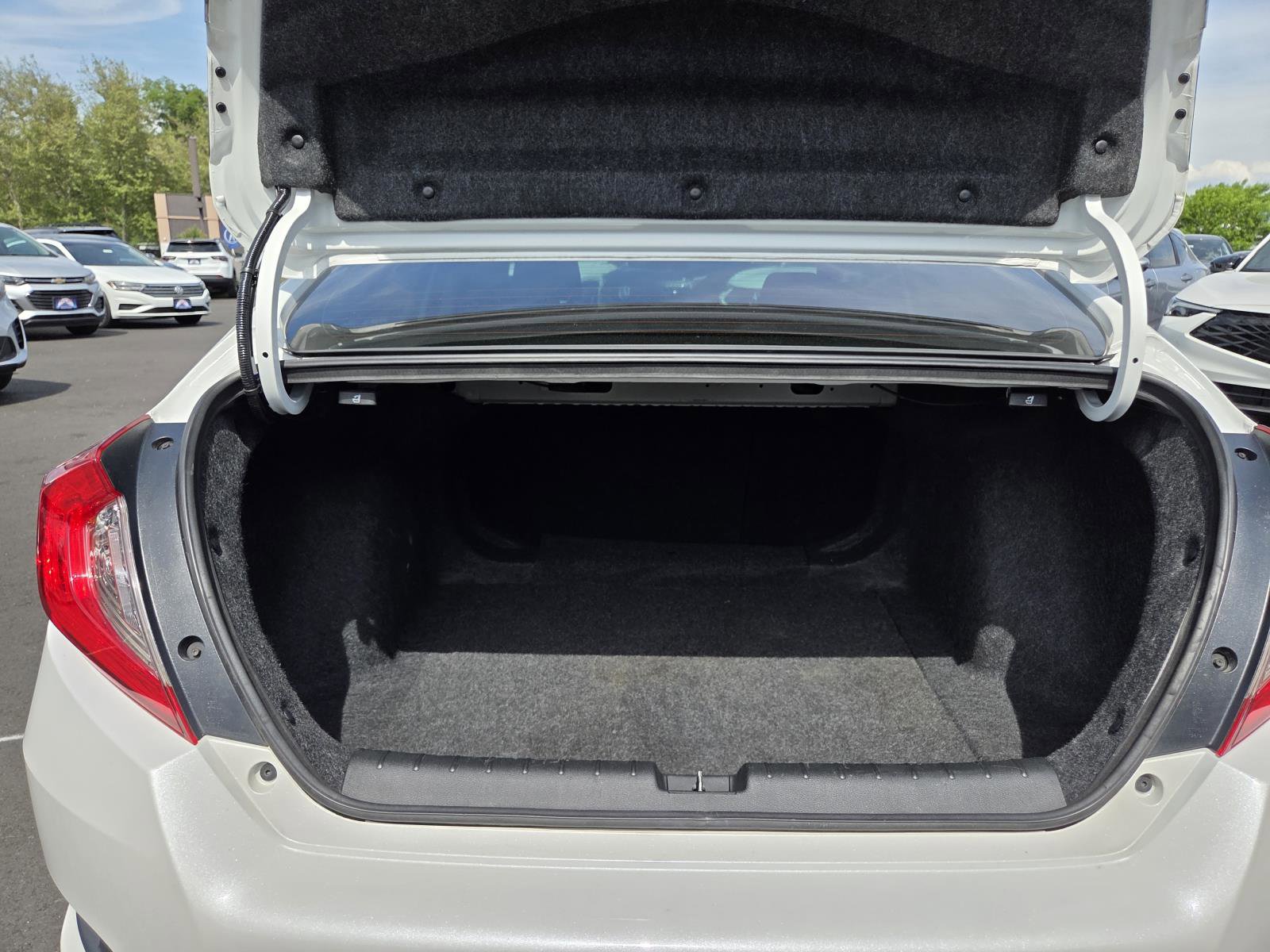 Used 2021 Honda Civic EX image 18