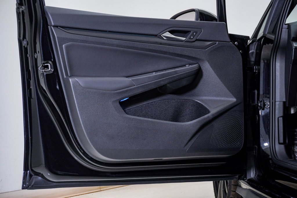 Used 2024 Volkswagen GTI Autobahn image 30