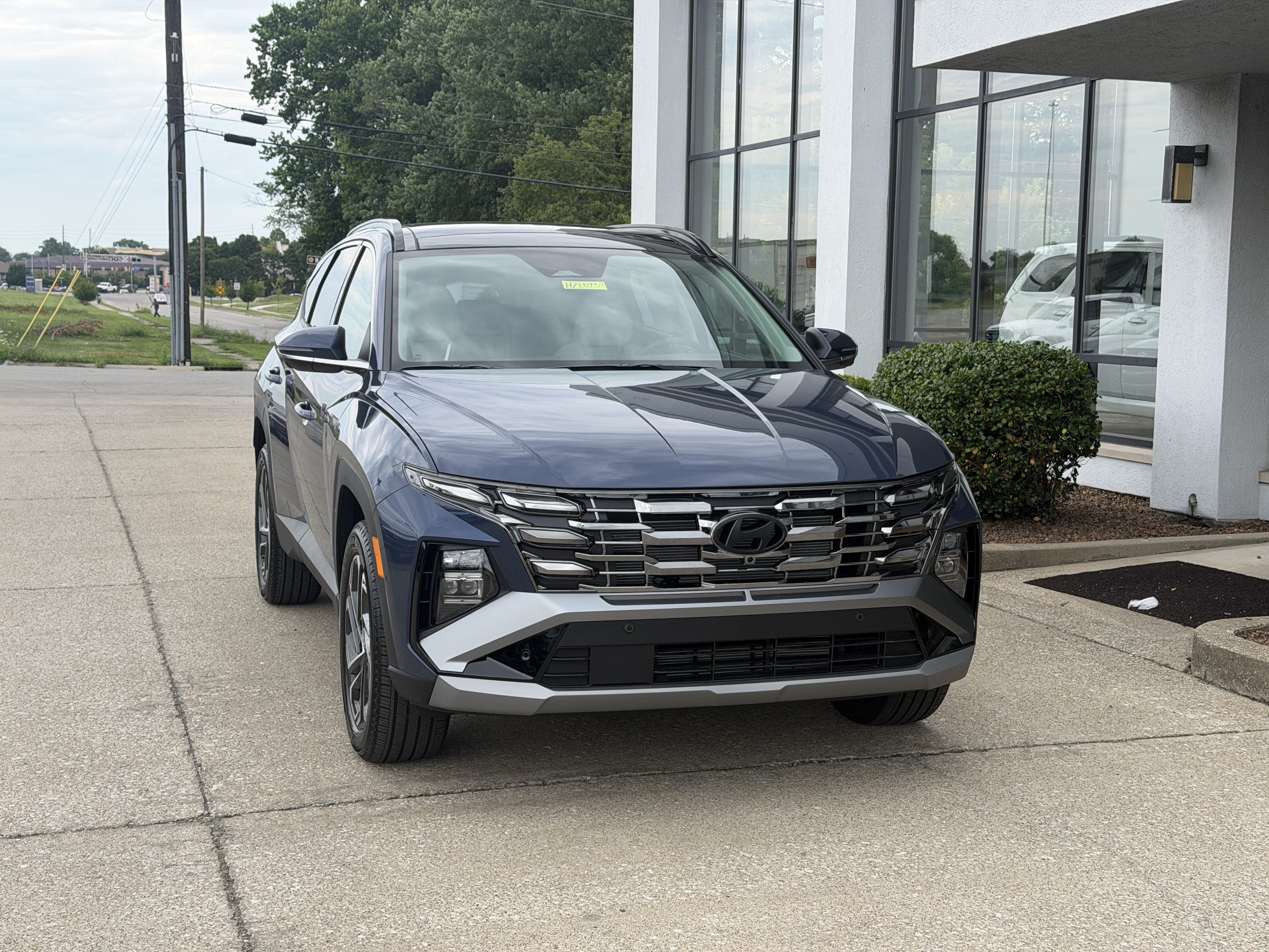 New 2026 Hyundai Tucson Limited AWD/4WD image 19