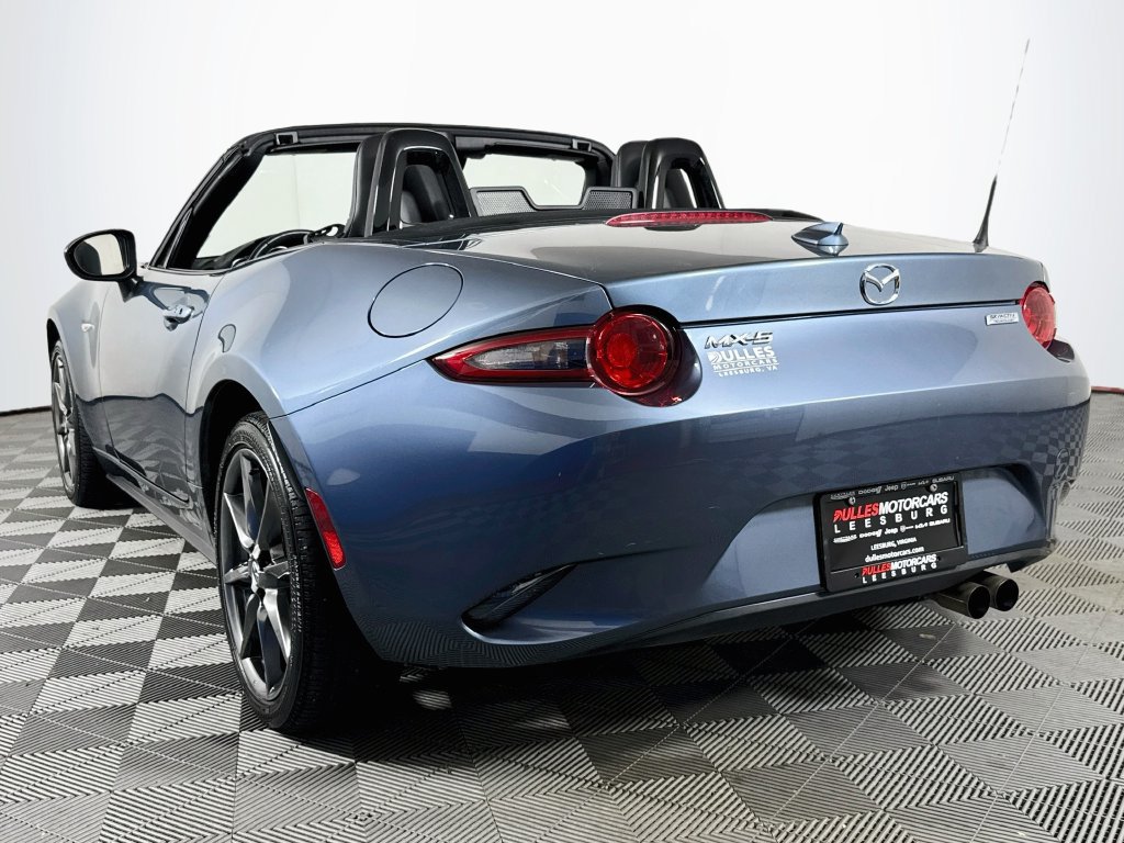 Used 2016 MAZDA MX-5 Miata Grand Touring RWD image 5