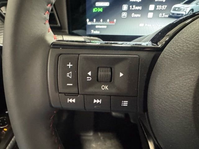 New 2026 Nissan Kicks SR w/ SR Premium Package image 18