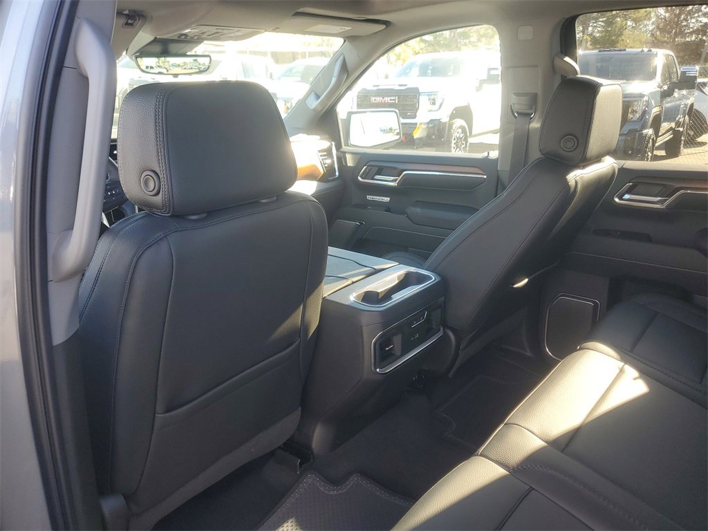New 2026 GMC Sierra 1500 Denali w/ Denali Reserve Package image 8
