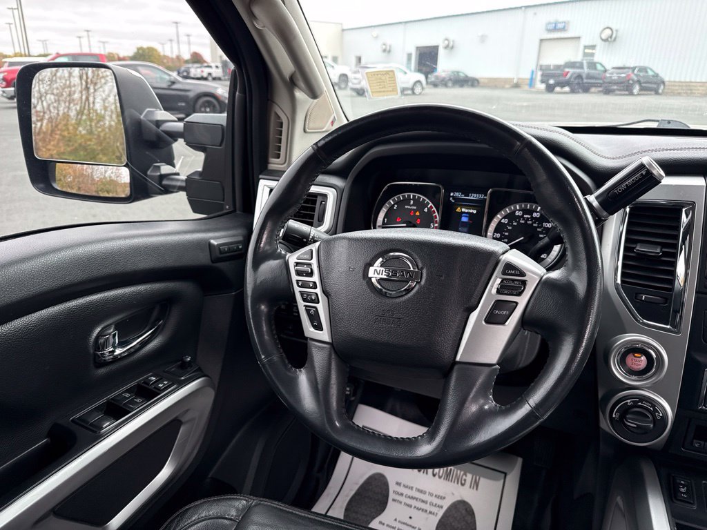 Used 2017 Nissan Titan SL AWD/4WD image 15
