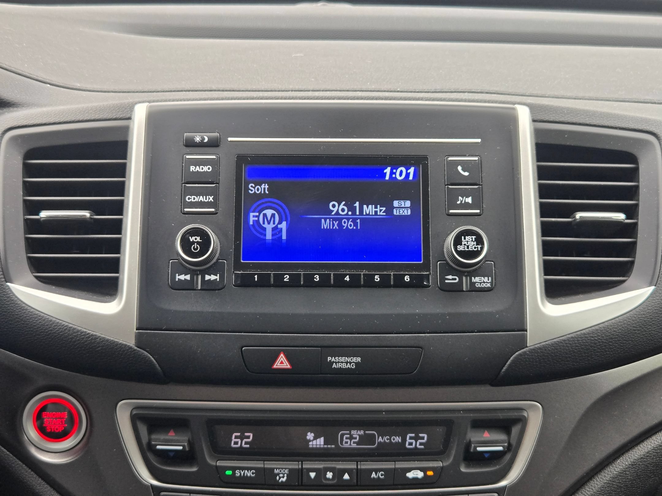 Used 2017 Honda Ridgeline RTL image 17
